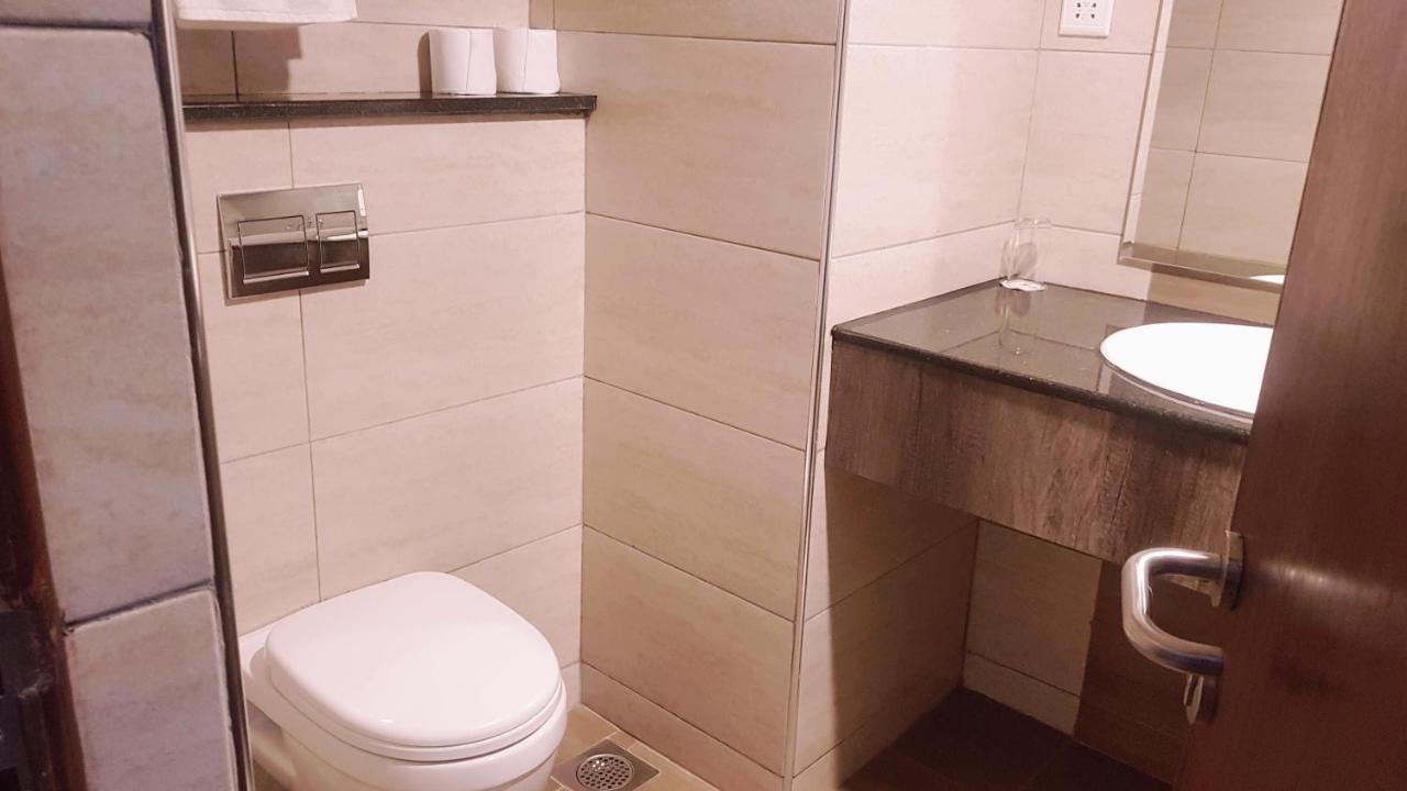 Merica Hotel Nakuru Esterno foto